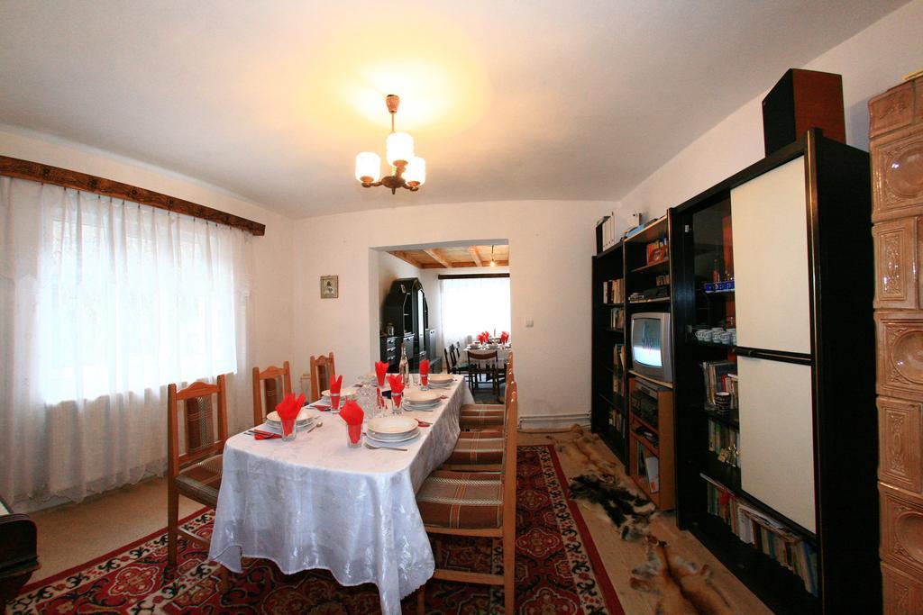 Busta House Hotel Bogdan Voda Exterior photo